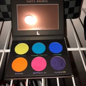 Laura Lee “Party animal” eyeshadow palette